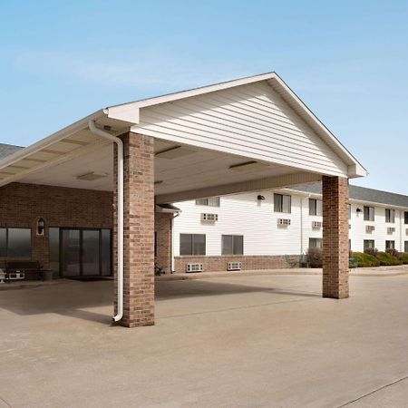 Super 8 By Wyndham Bethany Mo Экстерьер фото