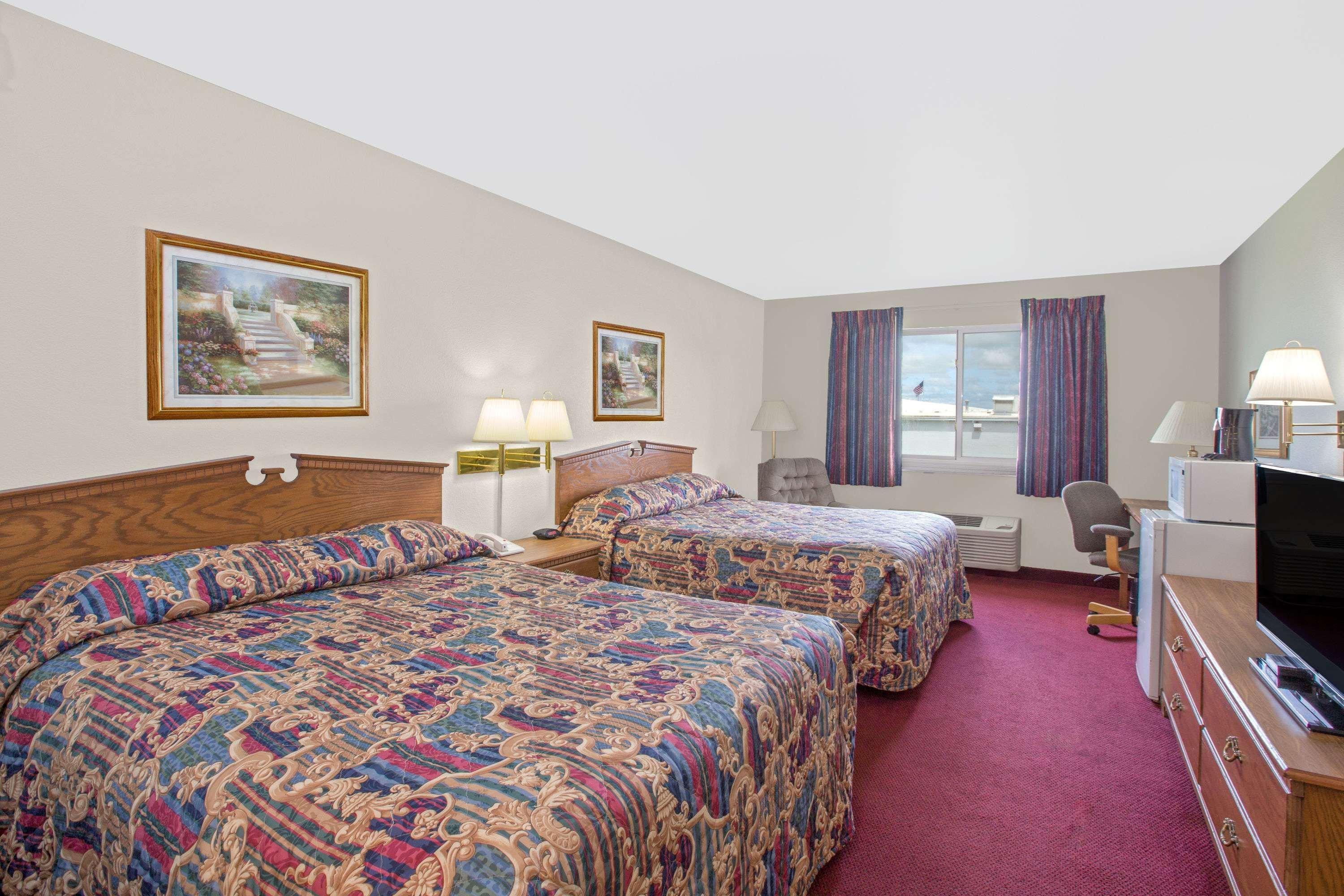 Super 8 By Wyndham Bethany Mo Экстерьер фото